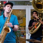 Musikband mit Trompete und Saxaphone